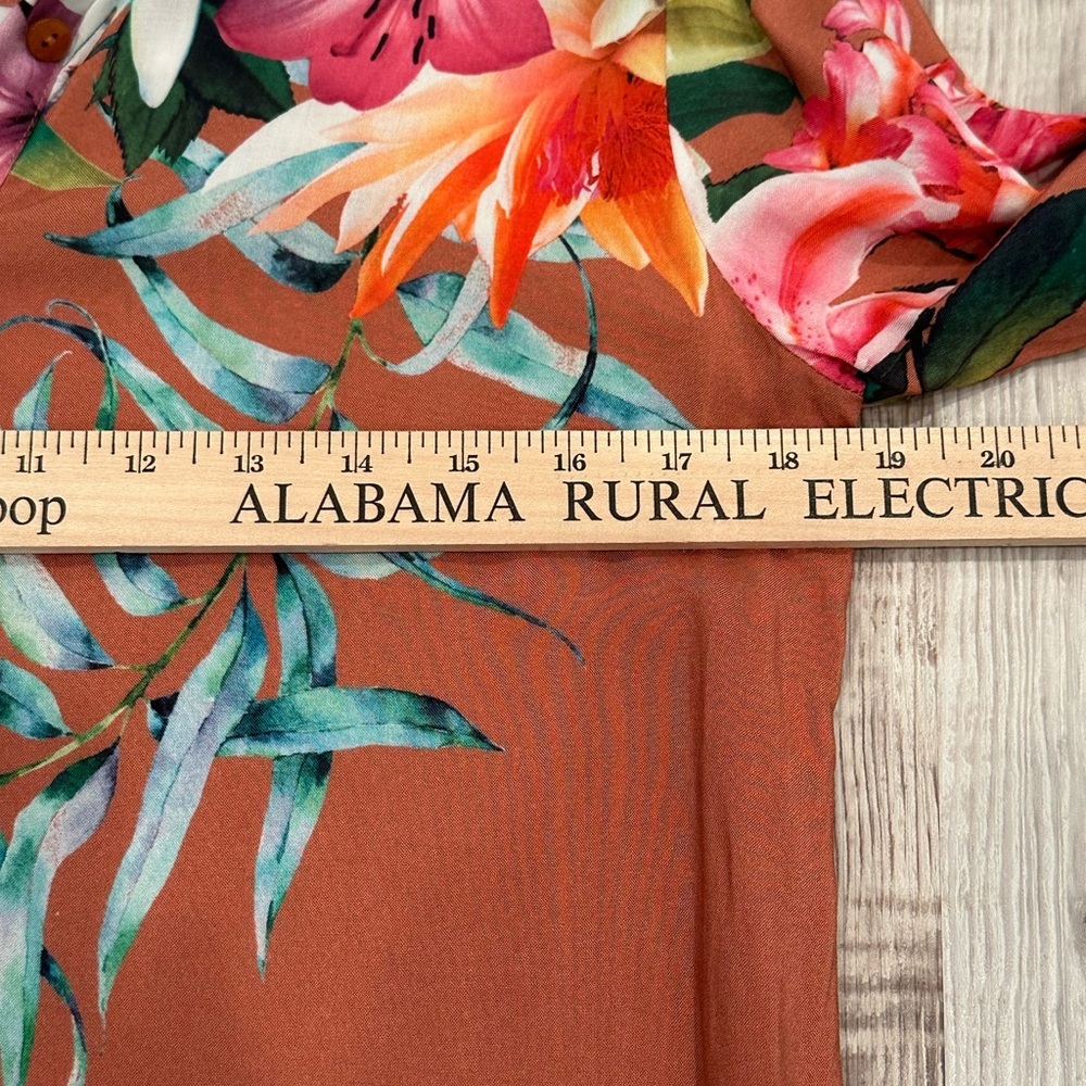 Soft Surroundings Multicolor Floral Blouse Top Tunic Tropical Resort Vacay Sz S - Picture 3 of 9